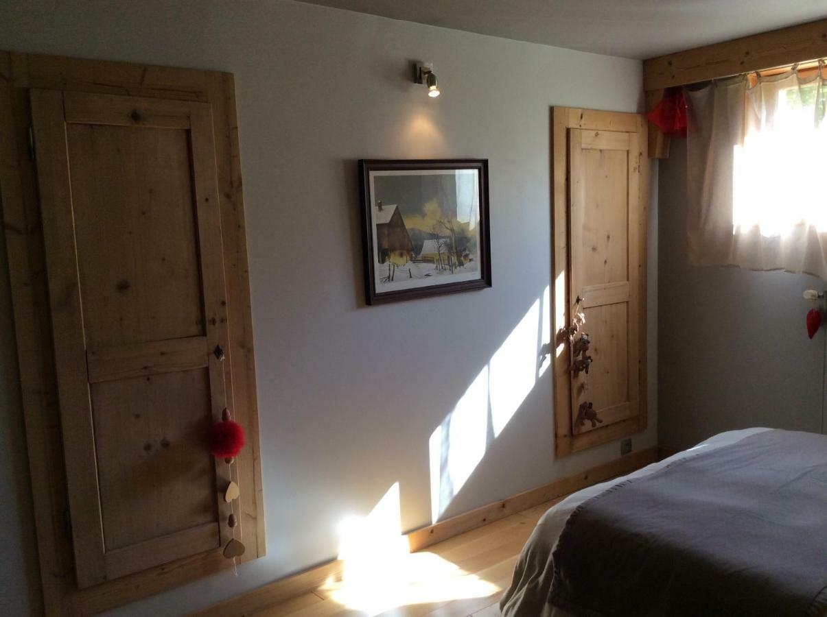Bed and Breakfast Au Charnet Les Fourgs Esterno foto